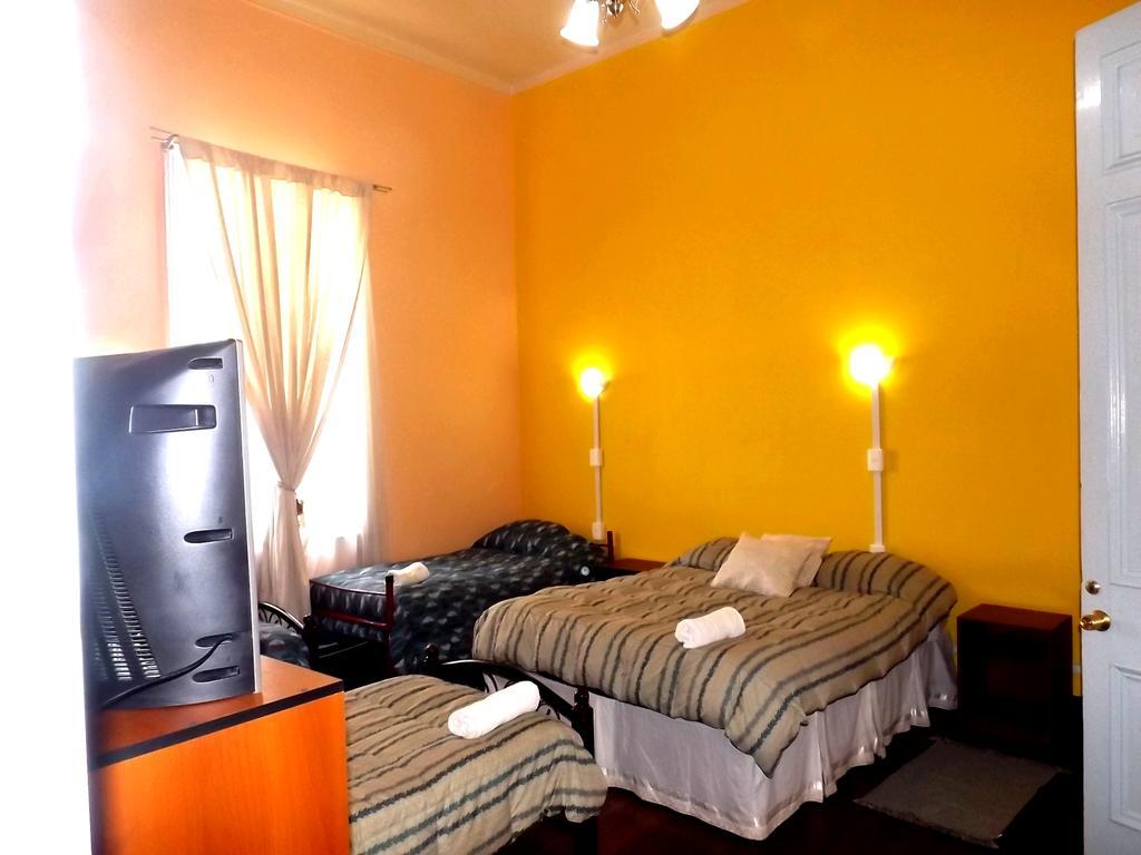 Hostal Pacifico Norte Iquique Quarto foto